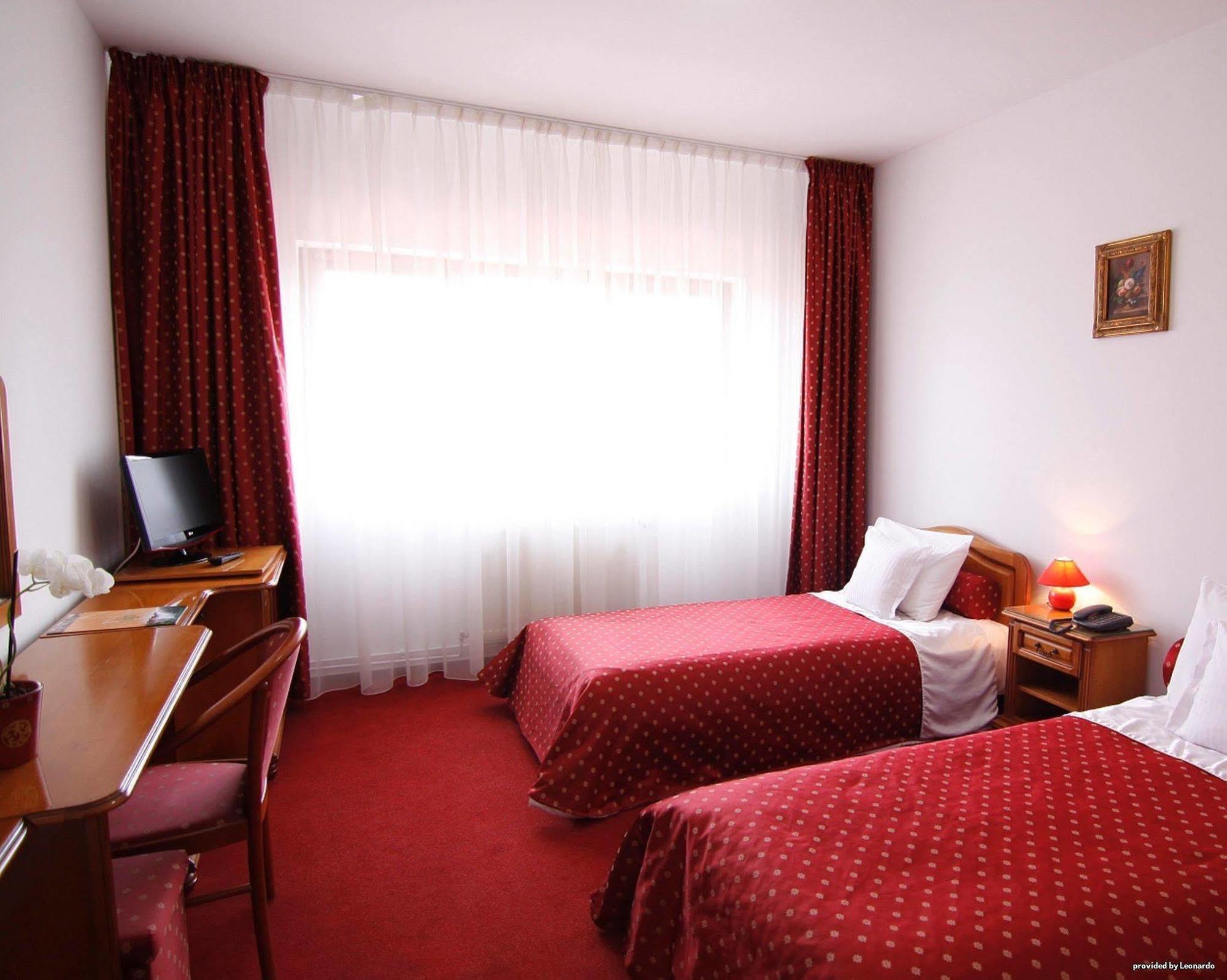 Hotel Western Silva